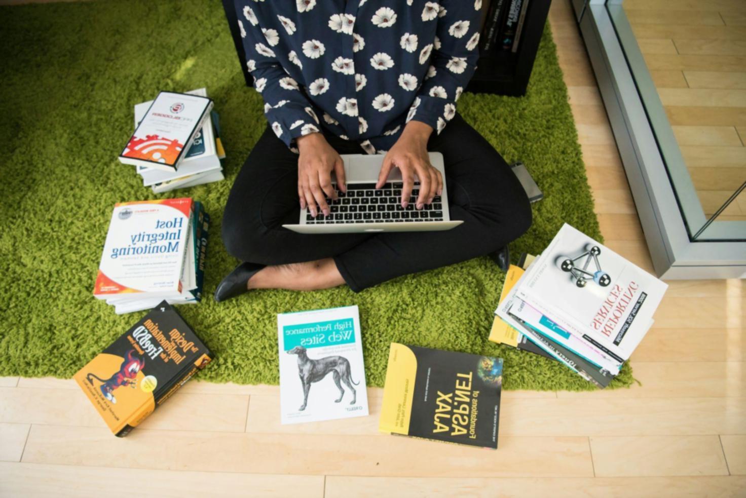 Modern collaborative workspace showcasing innovation in financial education